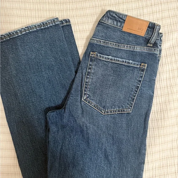 BKE Straight Leg Distressed Denim Jeans - Picture 4 of 5